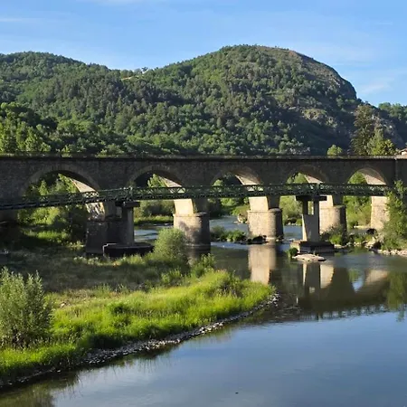 En Bord De Loire * Chamalières-sur-Loir